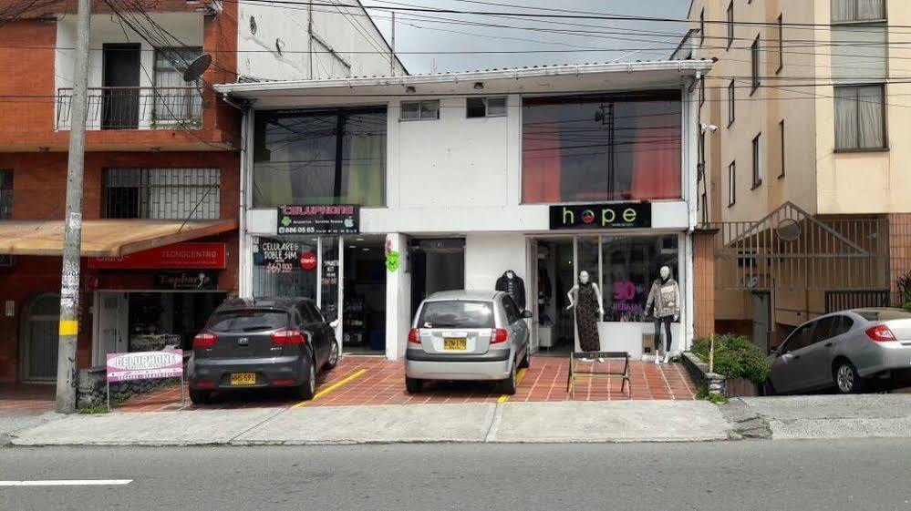 Hostal Deluxe Santander Manizales Εξωτερικό φωτογραφία