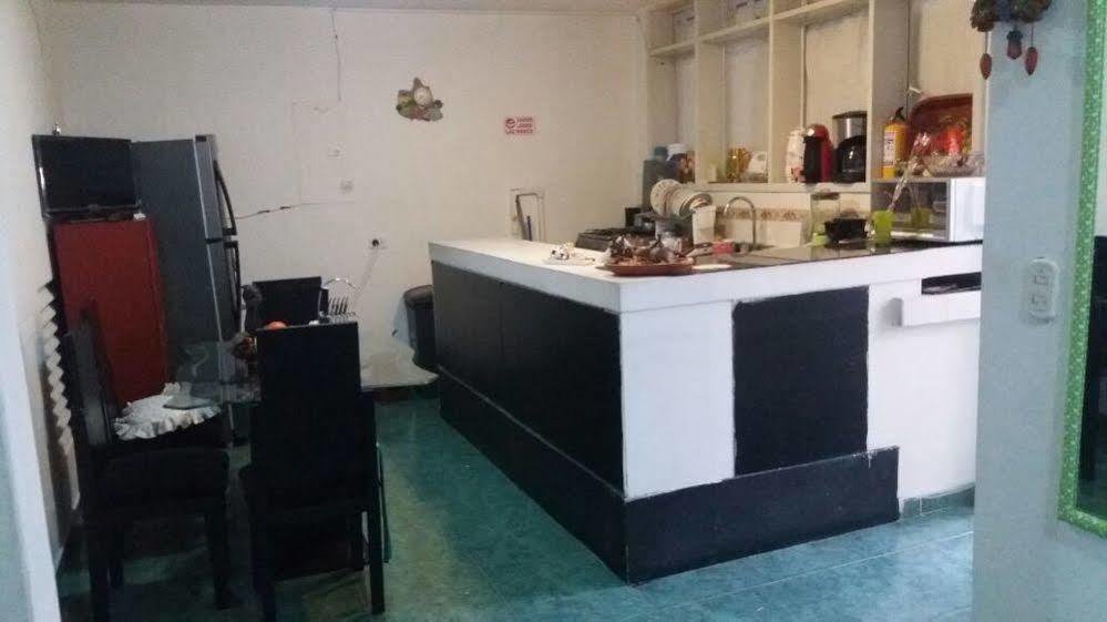 Hostal Deluxe Santander Manizales Εξωτερικό φωτογραφία