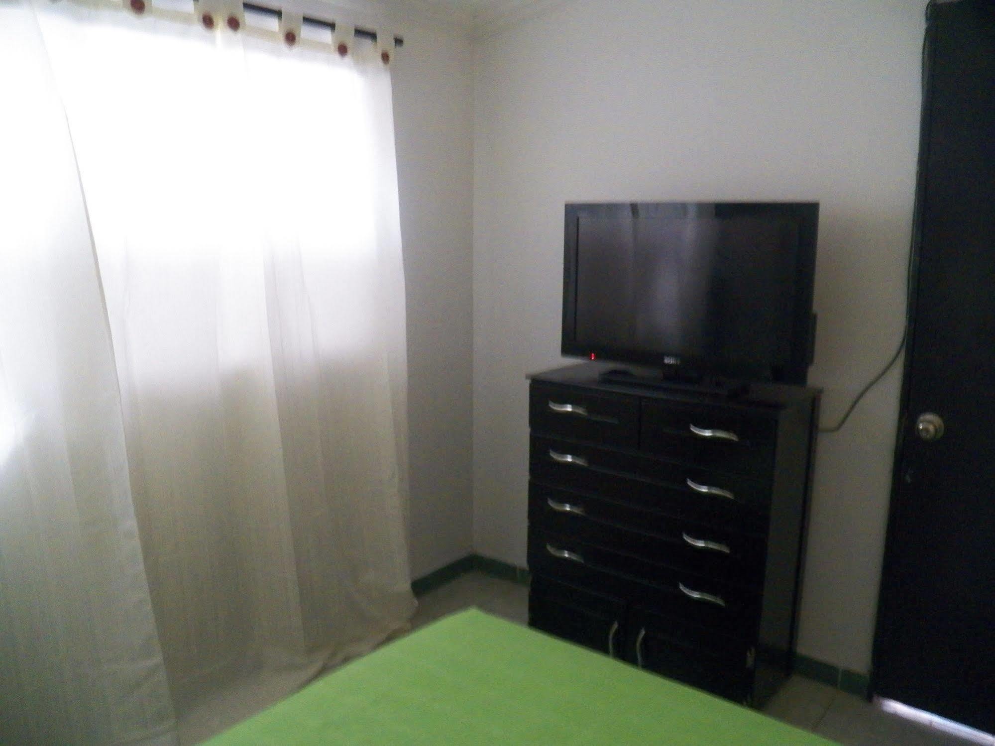 Hostal Deluxe Santander Manizales Εξωτερικό φωτογραφία