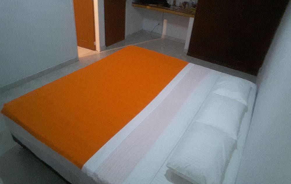 Hostal Deluxe Santander Manizales Εξωτερικό φωτογραφία